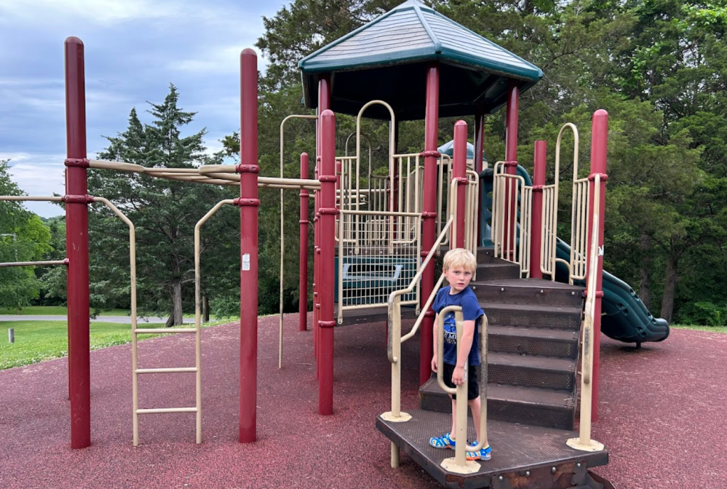 William A Pitts Playground: 2 stars